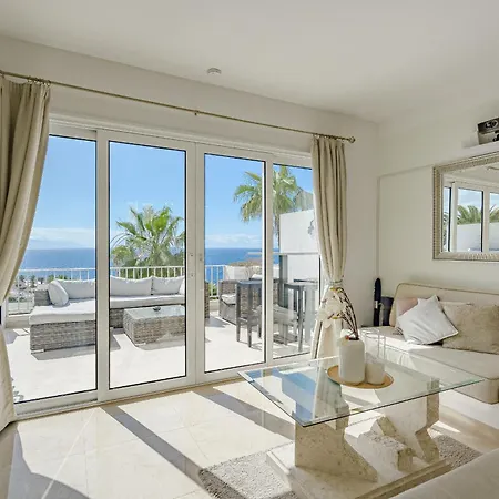 2 Bedroom - Terrace & Sea View - Gigantes 아칸티라도