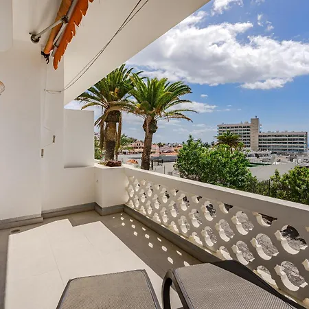 2 Bedroom - Terrace & Sea View - Gigantes 아칸티라도