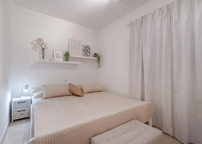 2 Bedroom - Terrace & Sea View - Gigantes